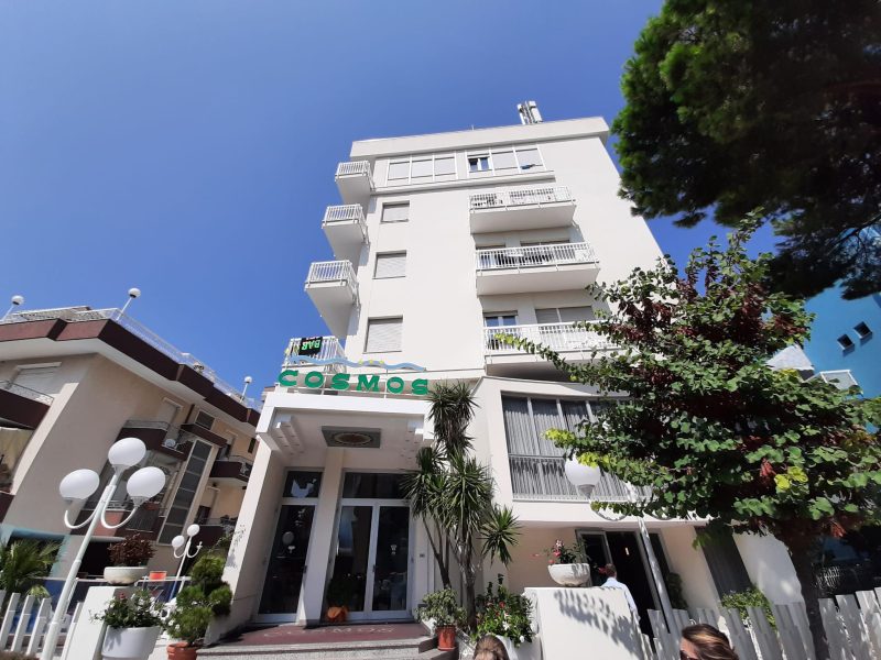 Hotel Cosmos